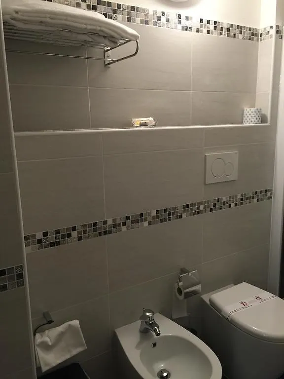 Hotel Holiday- Alla Finestrella Bologna