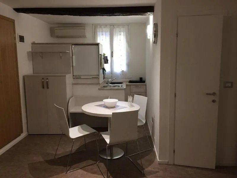 Hotel Holiday- Alla Finestrella Bologna