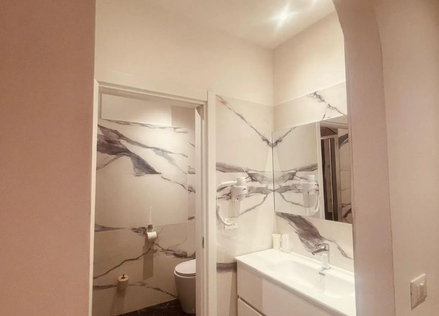 Hotel Holiday- Alla Finestrella Boloňa 3*,  Itálie
