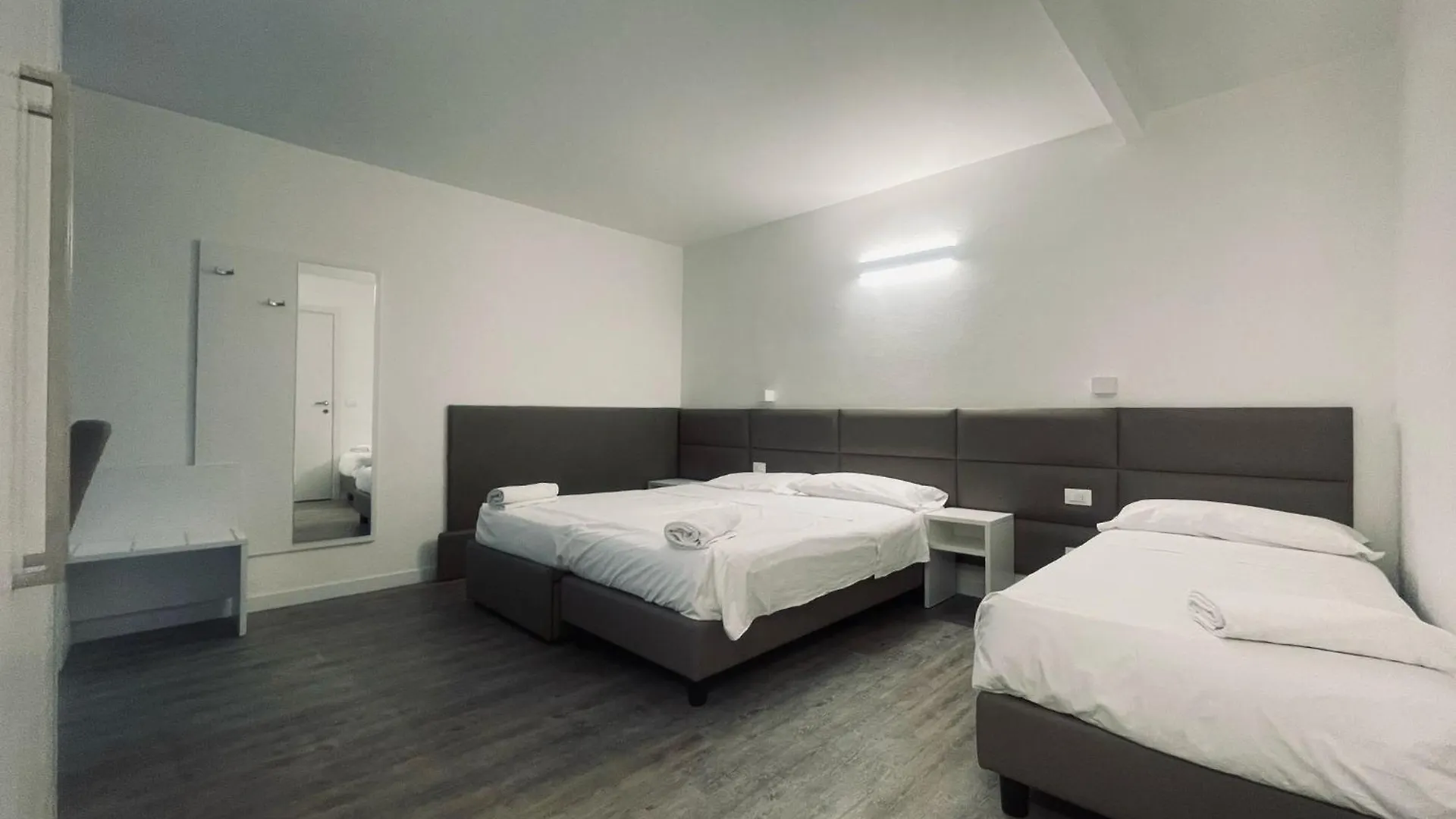 ***  Hotel Holiday- Alla Finestrella Bologna Italien
