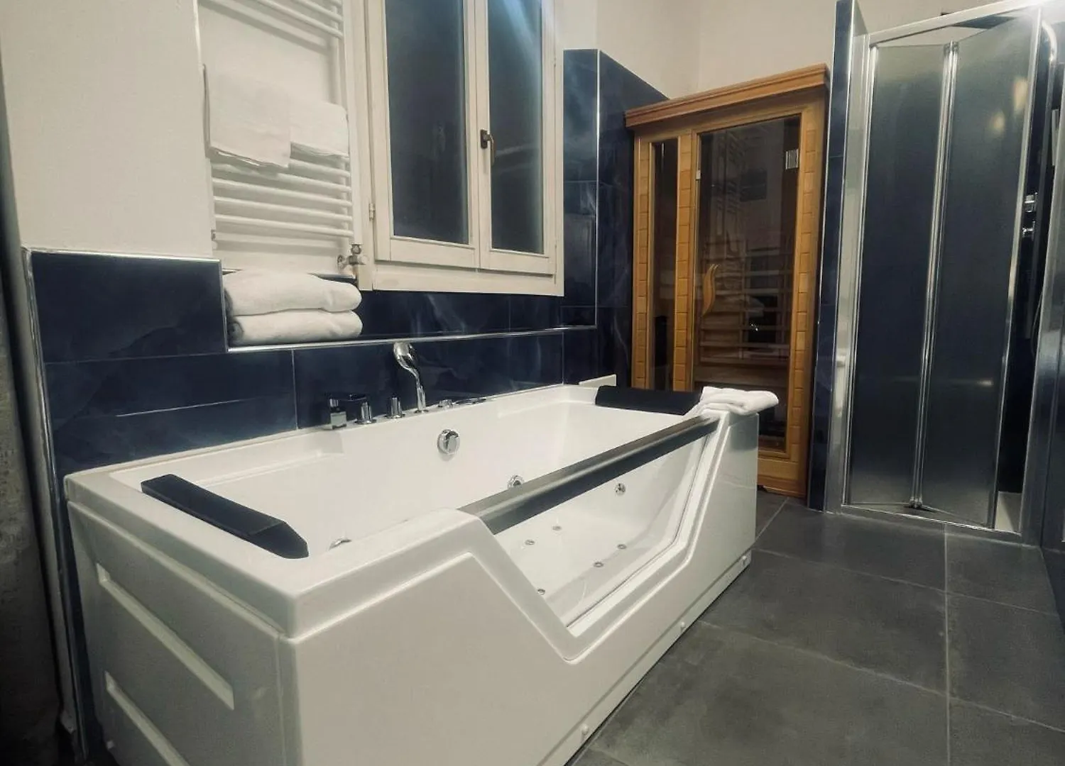 Hotel Holiday- Alla Finestrella Bolonia